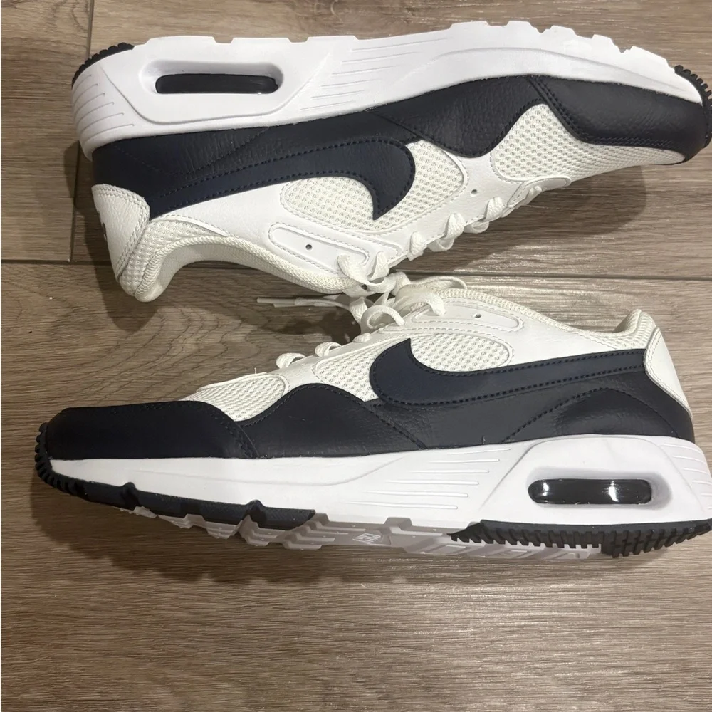 Nike Air Max SC Men NEW Sneakers 10 - Picture 5 of 9
